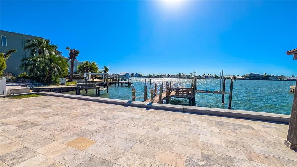 For Sale: $1,300,000 (3 beds, 2 baths, 2165 Square Feet)