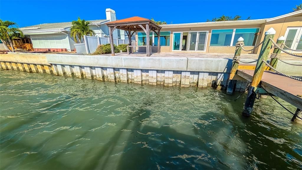 For Sale: $1,300,000 (3 beds, 2 baths, 2165 Square Feet)