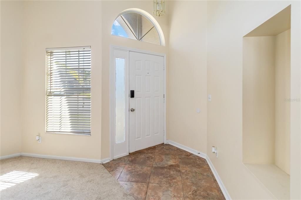 Active With Contract: $400,000 (4 beds, 2 baths, 1910 Square Feet)