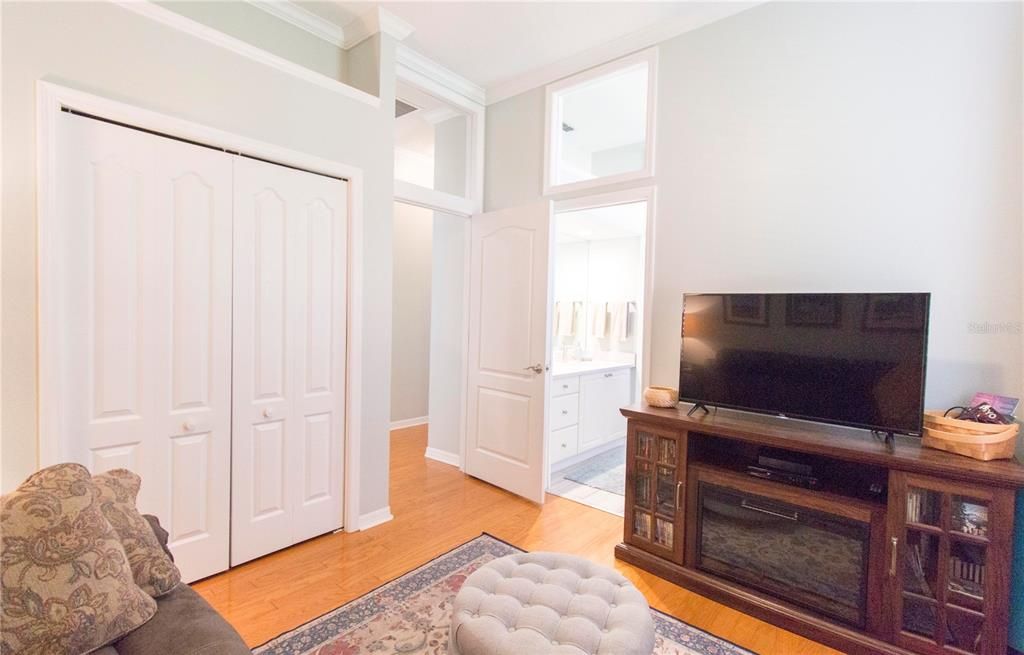 For Sale: $529,900 (4 beds, 3 baths, 2097 Square Feet)