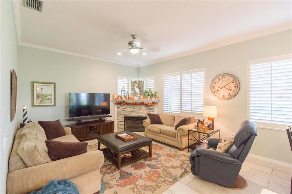 For Sale: $529,900 (4 beds, 3 baths, 2097 Square Feet)