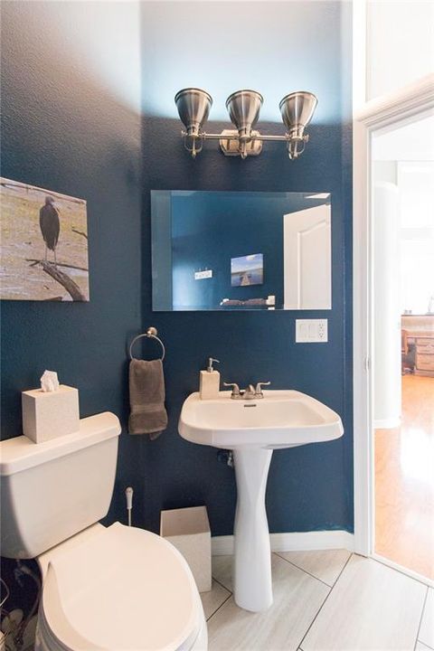 For Sale: $529,900 (4 beds, 3 baths, 2097 Square Feet)