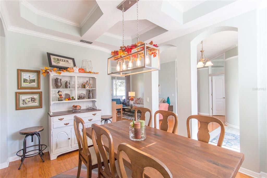 For Sale: $529,900 (4 beds, 3 baths, 2097 Square Feet)