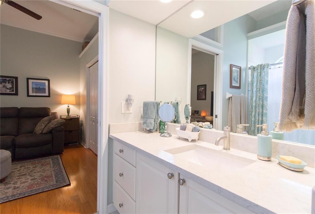 For Sale: $529,900 (4 beds, 3 baths, 2097 Square Feet)