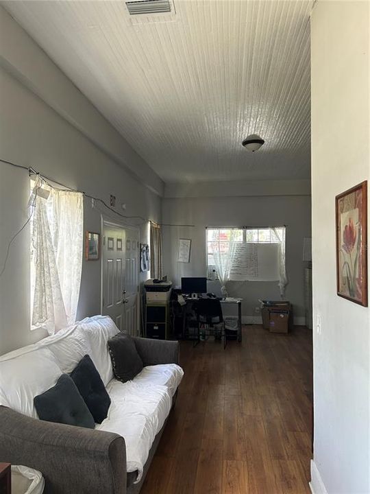 For Sale: $750,000 (4 beds, 2 baths, 3624 Square Feet)