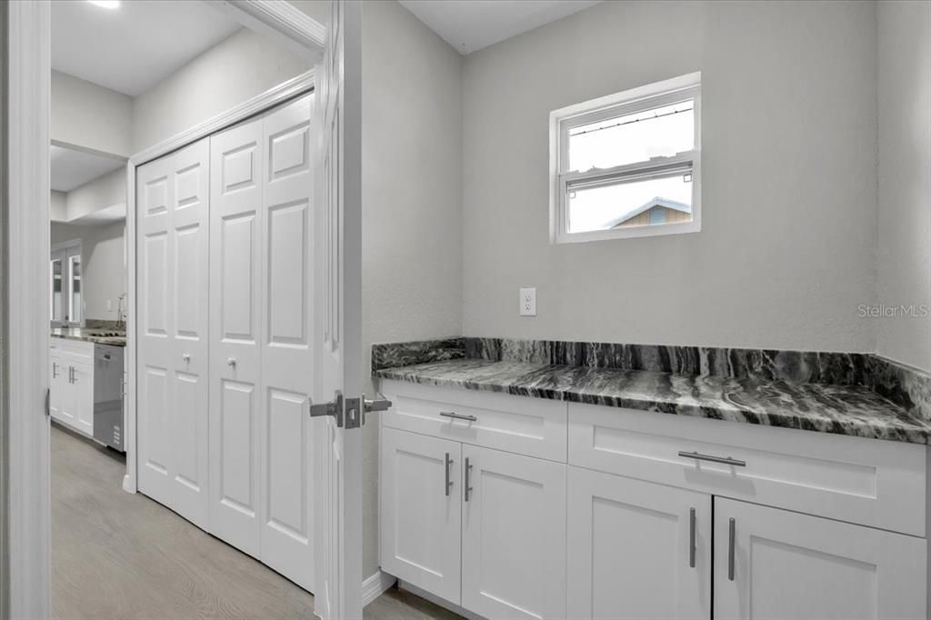 Active With Contract: $265,000 (3 beds, 2 baths, 1395 Square Feet)