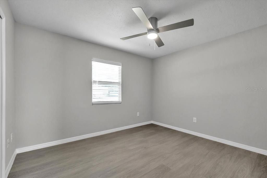 Active With Contract: $265,000 (3 beds, 2 baths, 1395 Square Feet)