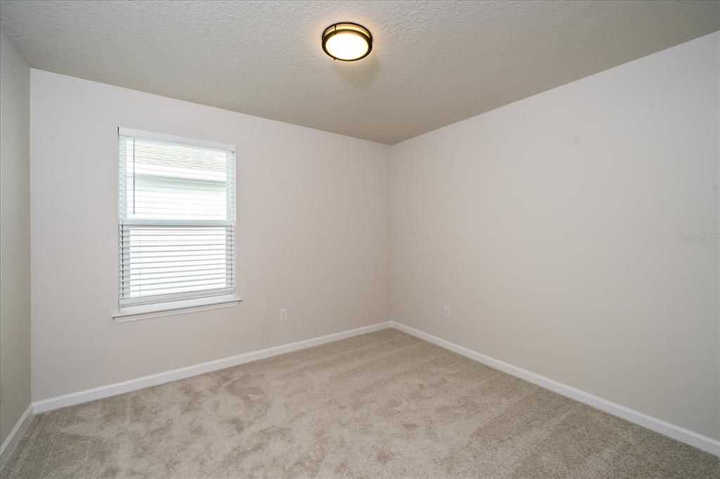 出租: $2,850 (5 贝兹, 3 浴室, 2370 平方英尺)