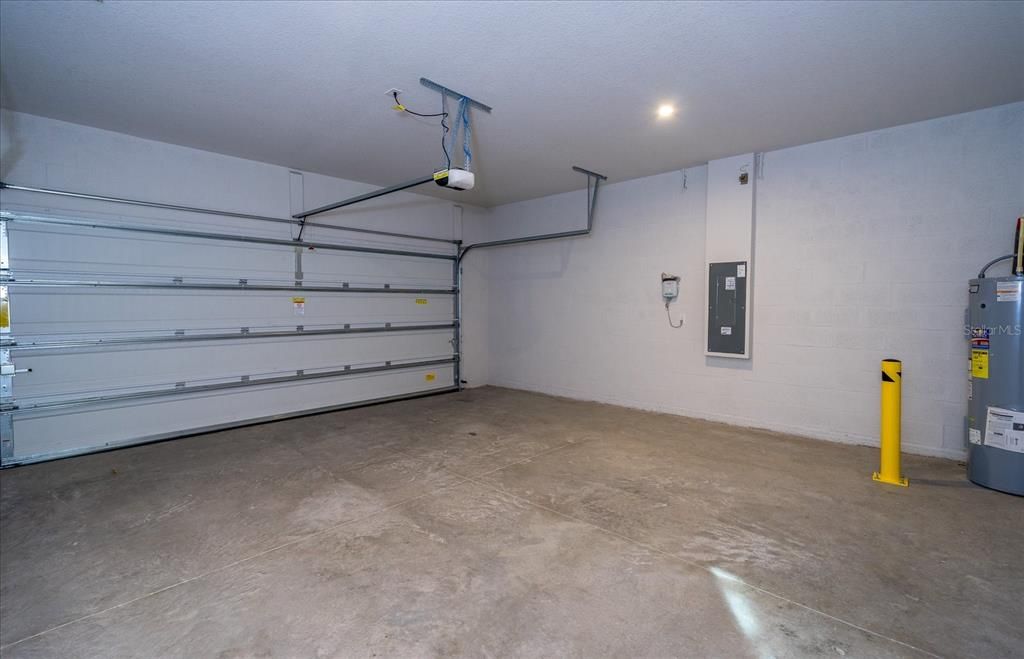 出租: $2,850 (5 贝兹, 3 浴室, 2370 平方英尺)