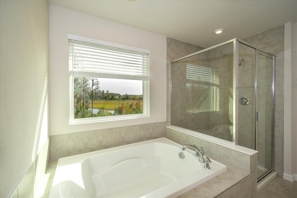 出租: $2,850 (5 贝兹, 3 浴室, 2370 平方英尺)