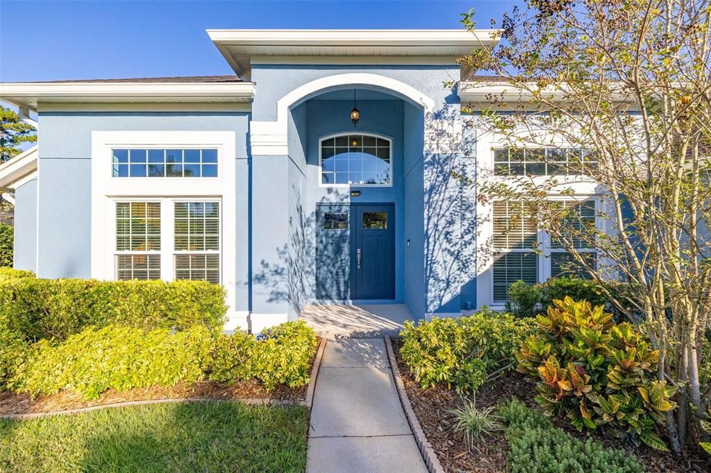 Activo con contrato: $720,000 (4 camas, 3 baños, 2926 Pies cuadrados)