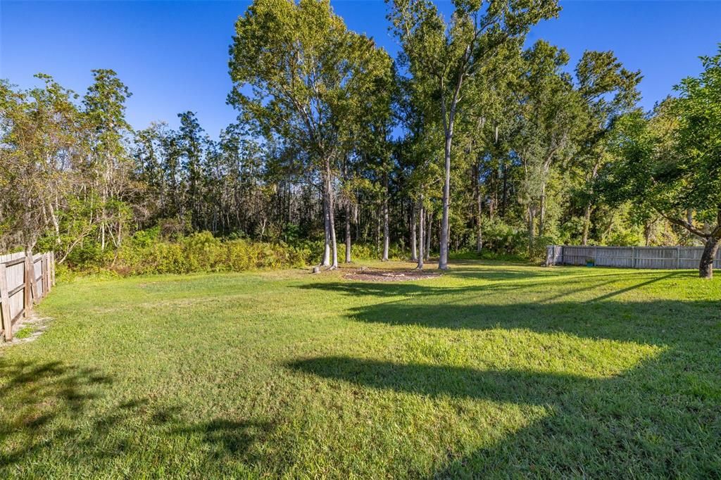 Activo con contrato: $720,000 (4 camas, 3 baños, 2926 Pies cuadrados)