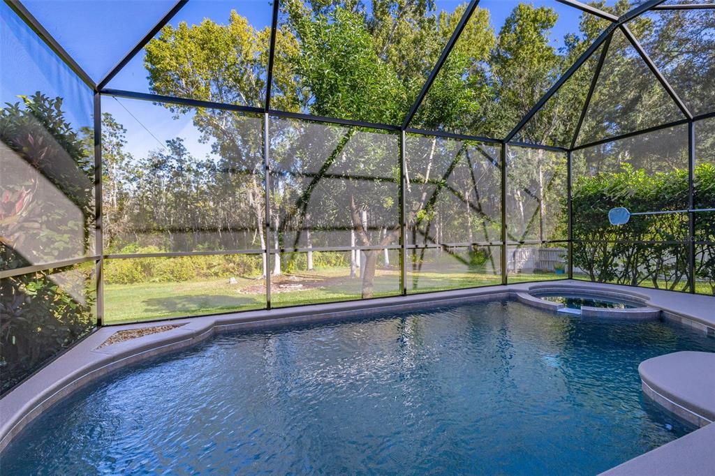 Activo con contrato: $720,000 (4 camas, 3 baños, 2926 Pies cuadrados)