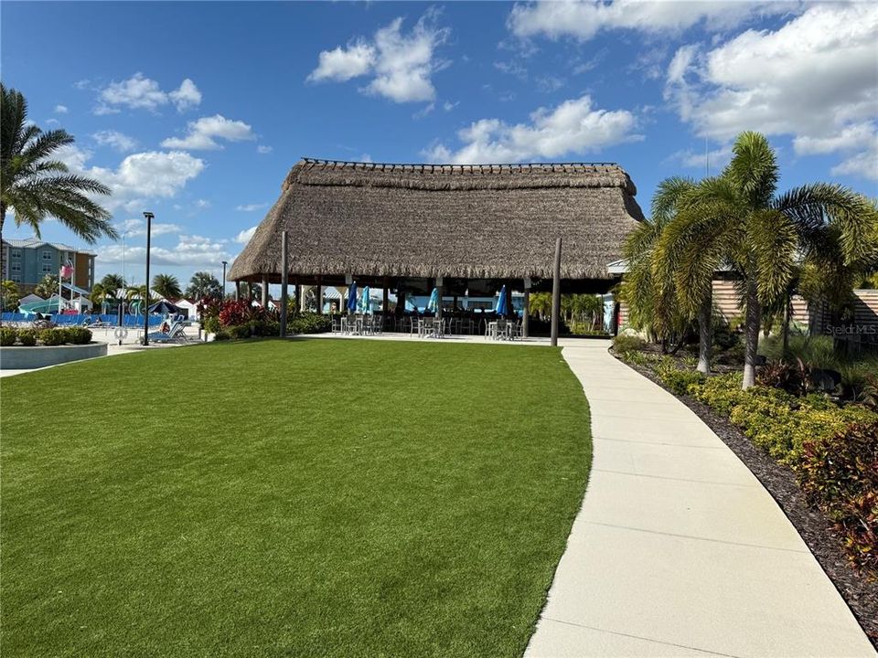 For Sale: $549,990 (2 beds, 2 baths, 1113 Square Feet)