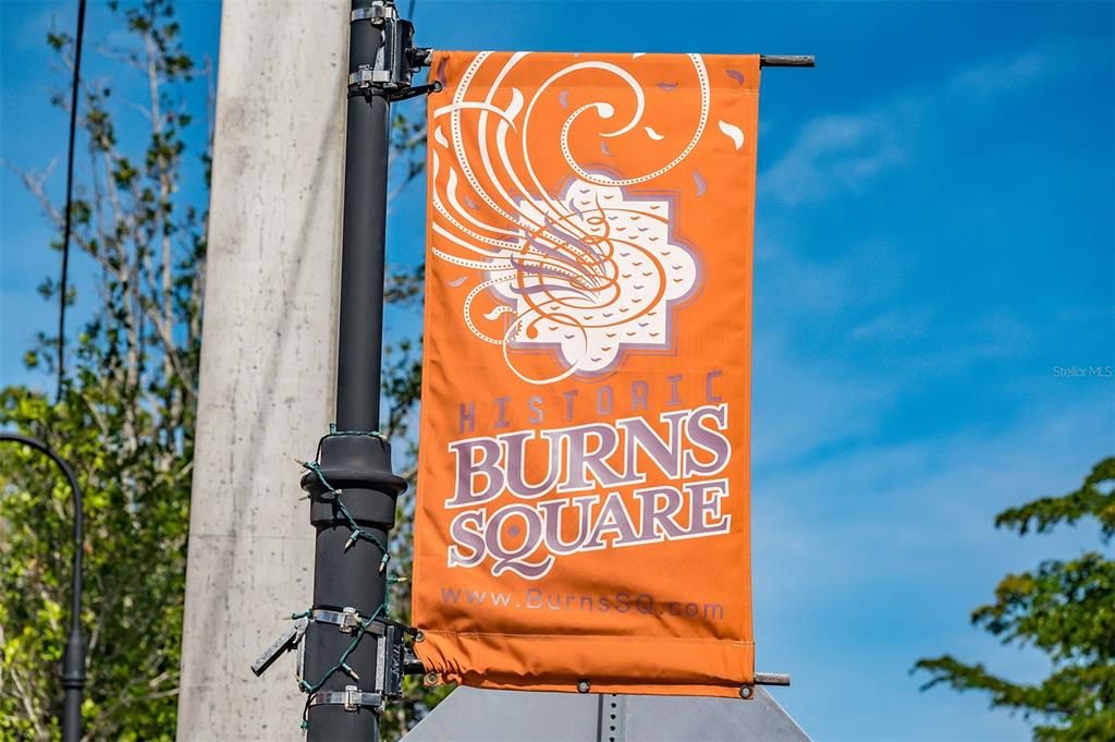 出租: $9,500 (4 贝兹, 2 浴室, 1523 平方英尺)