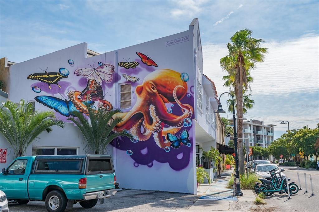 出租: $9,500 (4 贝兹, 2 浴室, 1523 平方英尺)