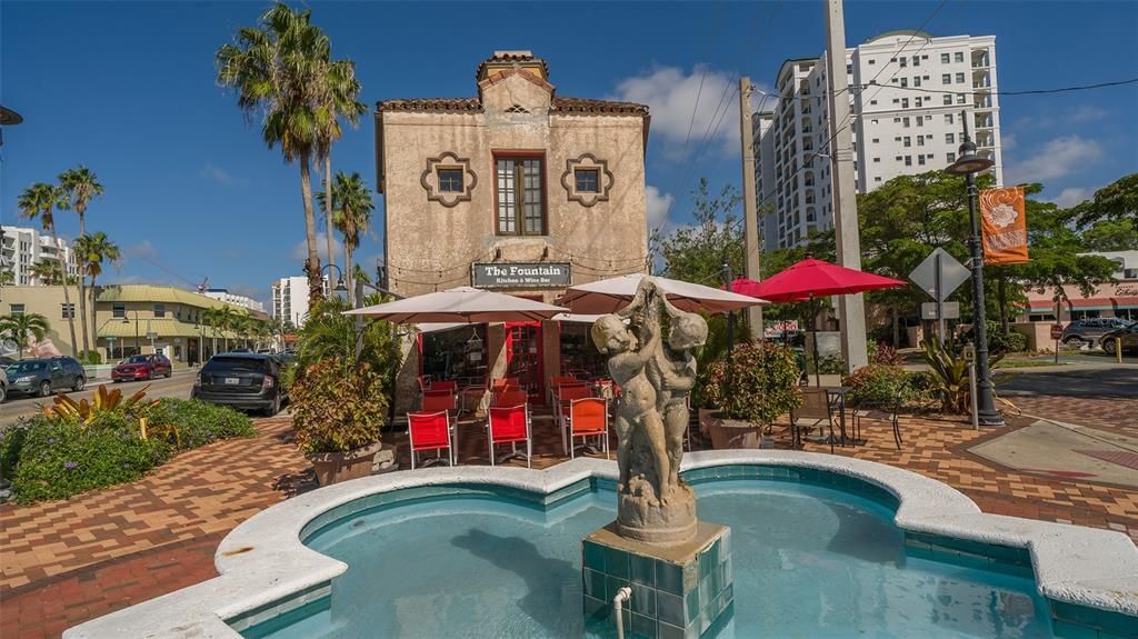 出租: $9,500 (4 贝兹, 2 浴室, 1523 平方英尺)