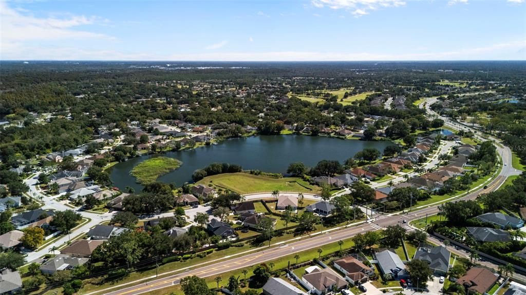 合同活跃: $485,000 (4 贝兹, 2 浴室, 2233 平方英尺)