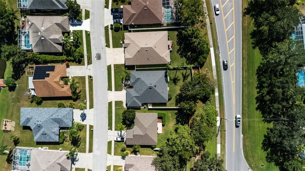 合同活跃: $485,000 (4 贝兹, 2 浴室, 2233 平方英尺)