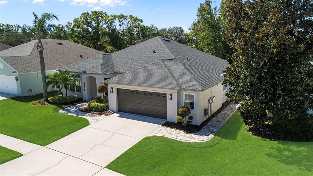 合同活跃: $485,000 (4 贝兹, 2 浴室, 2233 平方英尺)