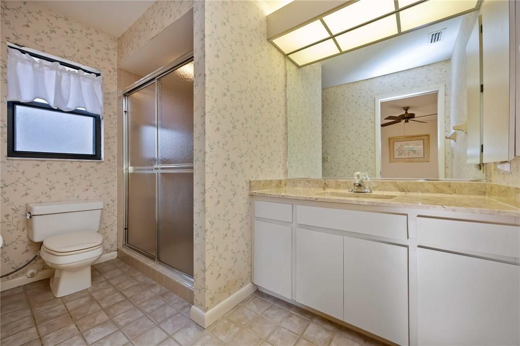 For Sale: $259,500 (3 beds, 2 baths, 1557 Square Feet)