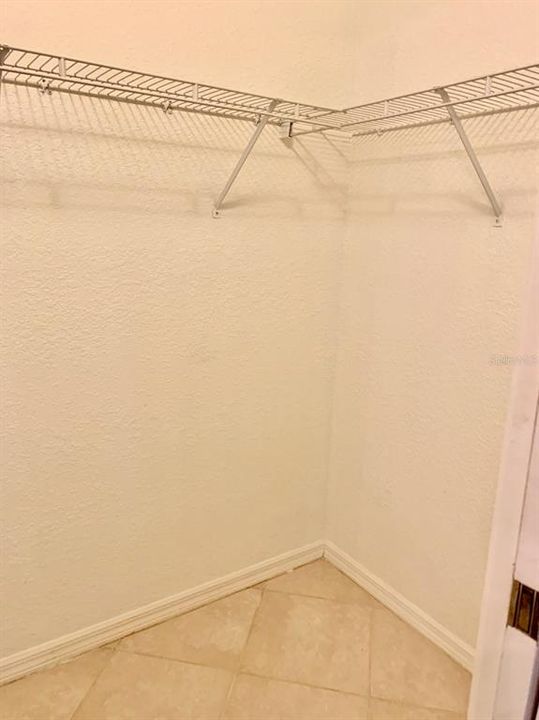 В аренду: $1,800 (3 спален, 2 ванн, 1372 Квадратных фут)