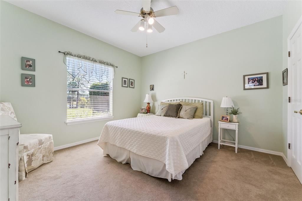 Activo con contrato: $710,000 (4 camas, 3 baños, 2653 Pies cuadrados)