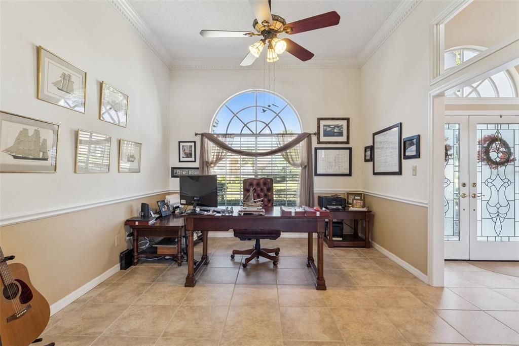 Activo con contrato: $710,000 (4 camas, 3 baños, 2653 Pies cuadrados)