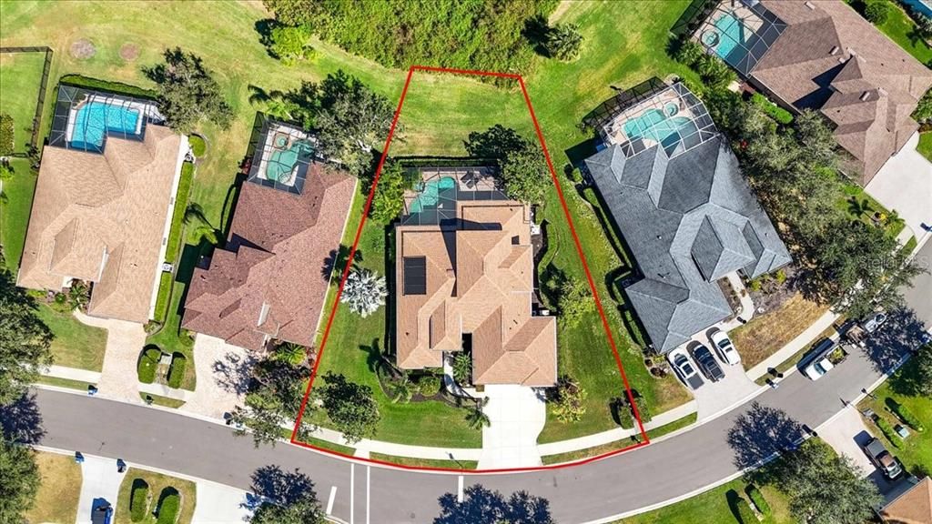 Activo con contrato: $749,000 (4 camas, 4 baños, 3024 Pies cuadrados)