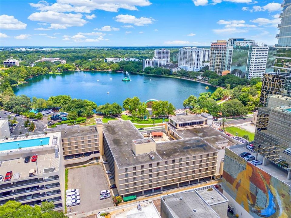 待售: $269,900 (2 贝兹, 2 浴室, 1324 平方英尺)