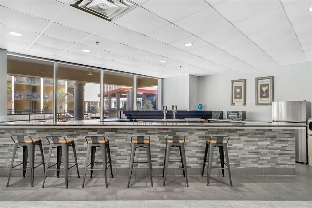 待售: $269,900 (2 贝兹, 2 浴室, 1324 平方英尺)