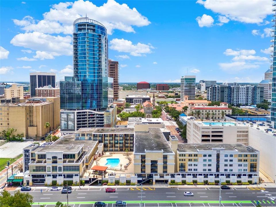 待售: $269,900 (2 贝兹, 2 浴室, 1324 平方英尺)