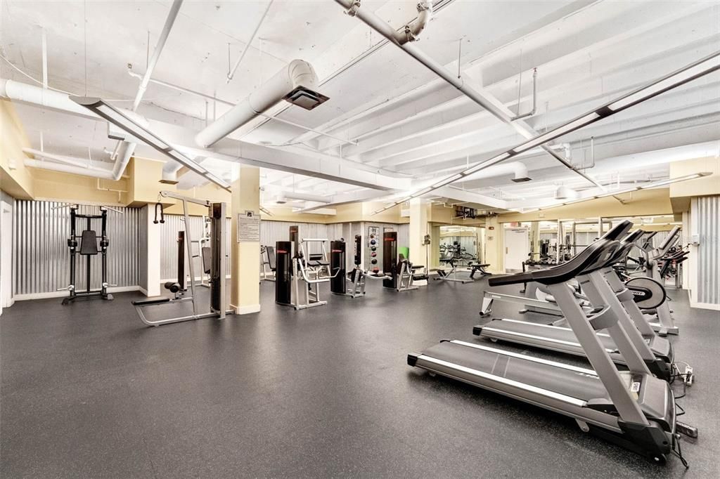 待售: $269,900 (2 贝兹, 2 浴室, 1324 平方英尺)