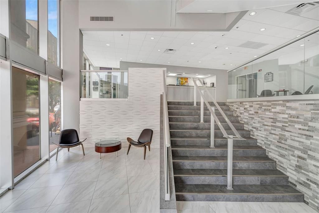 待售: $269,900 (2 贝兹, 2 浴室, 1324 平方英尺)