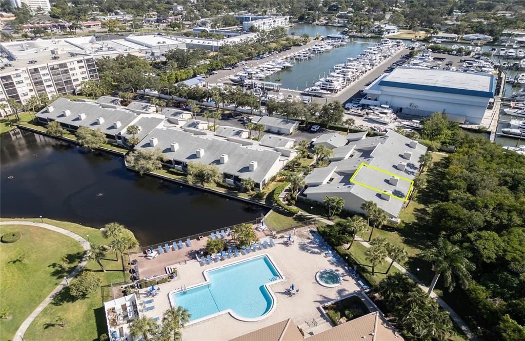 For Sale: $565,000 (2 beds, 2 baths, 1440 Square Feet)