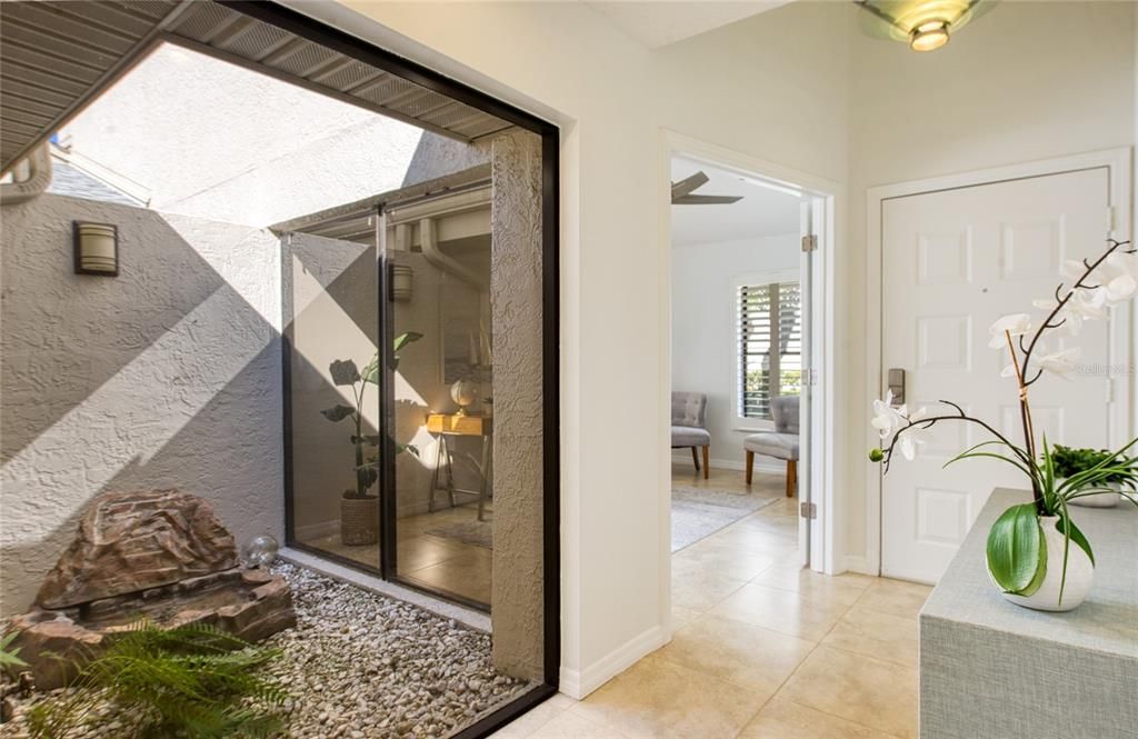 For Sale: $565,000 (2 beds, 2 baths, 1440 Square Feet)