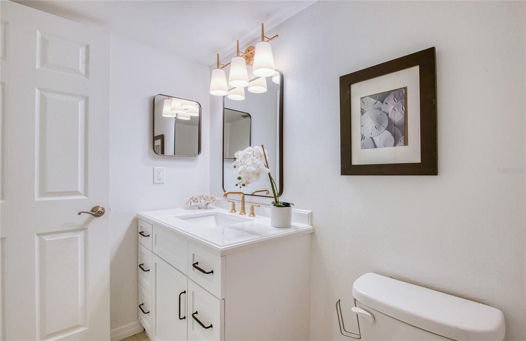 For Sale: $565,000 (2 beds, 2 baths, 1440 Square Feet)