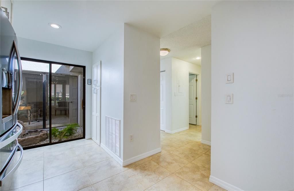 For Sale: $565,000 (2 beds, 2 baths, 1440 Square Feet)