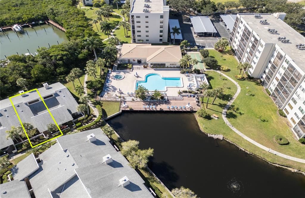 For Sale: $565,000 (2 beds, 2 baths, 1440 Square Feet)