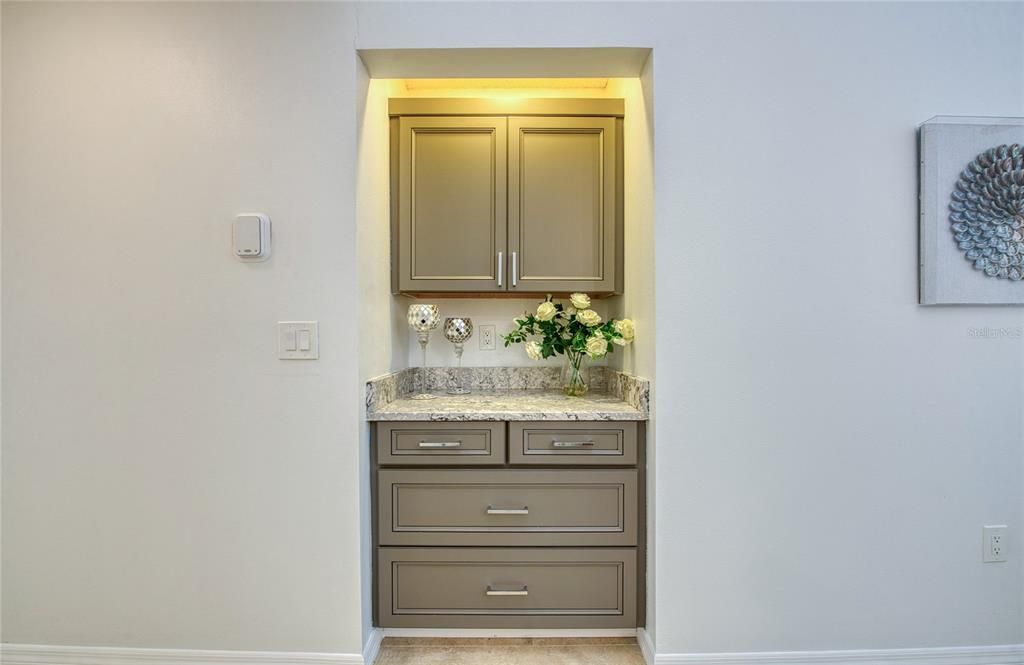 For Sale: $565,000 (2 beds, 2 baths, 1440 Square Feet)