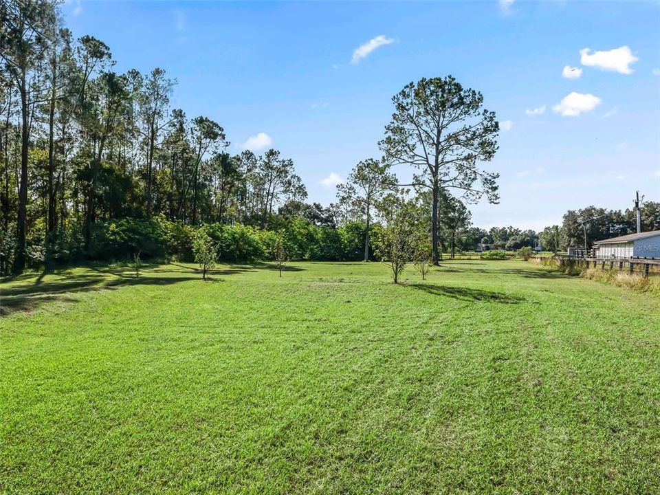 For Sale: $650,000 (3 beds, 2 baths, 1958 Square Feet)
