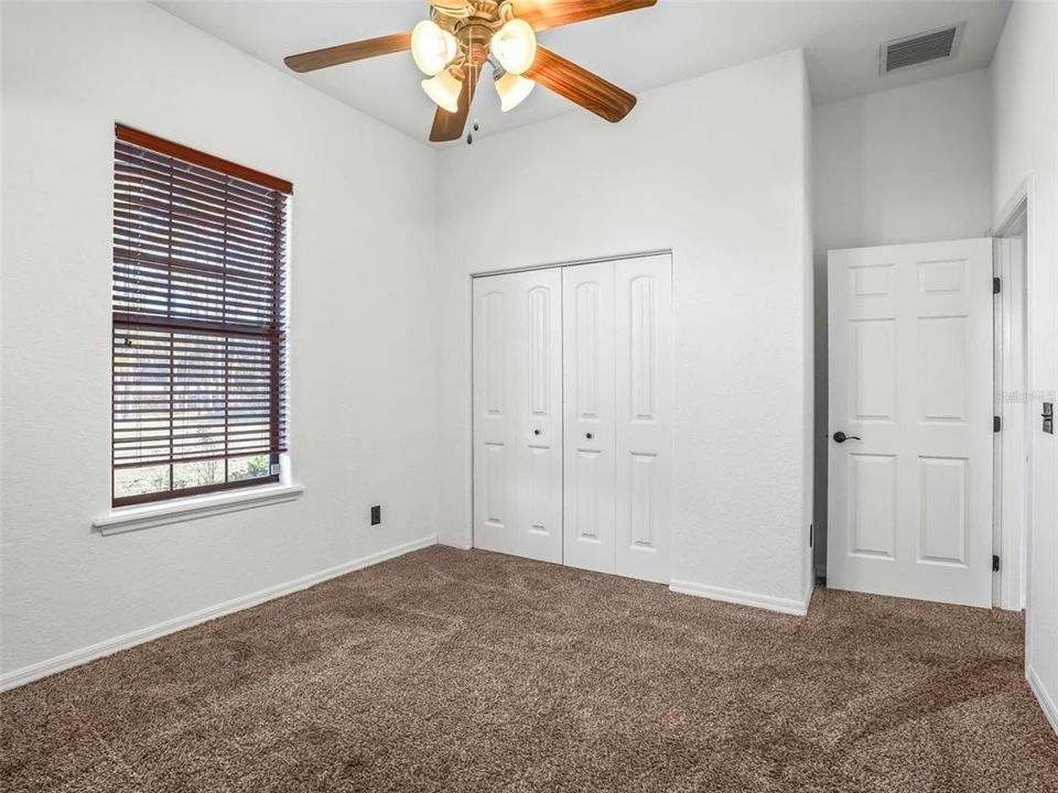 For Sale: $650,000 (3 beds, 2 baths, 1958 Square Feet)