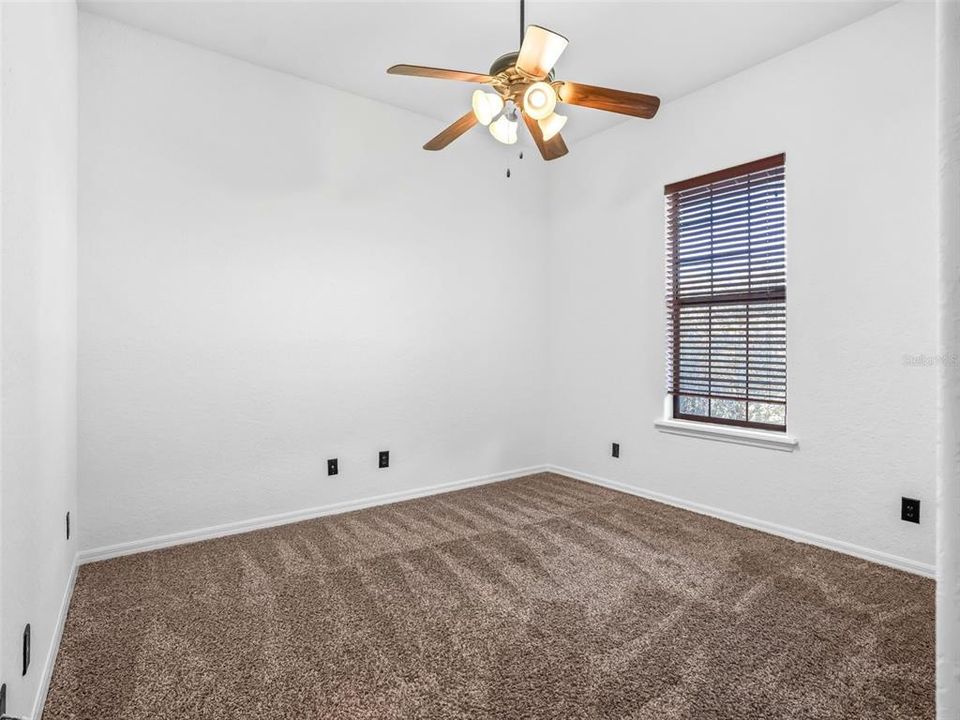 For Sale: $650,000 (3 beds, 2 baths, 1958 Square Feet)