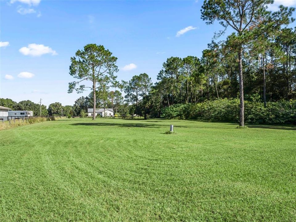 For Sale: $650,000 (3 beds, 2 baths, 1958 Square Feet)
