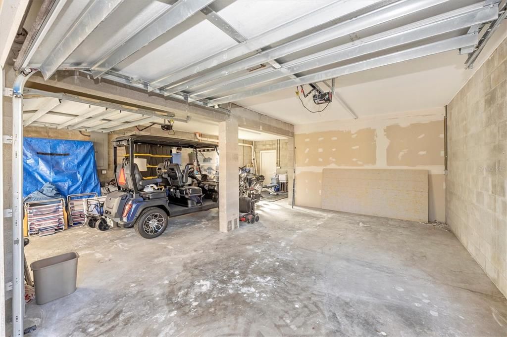 出租: $2,450 (2 贝兹, 2 浴室, 1000 平方英尺)