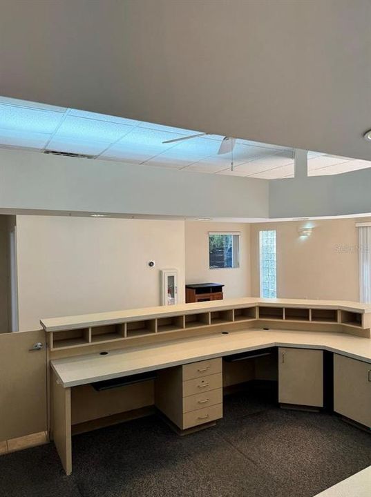 待售: $72,000 (0 贝兹, 0 浴室, 4138 平方英尺)