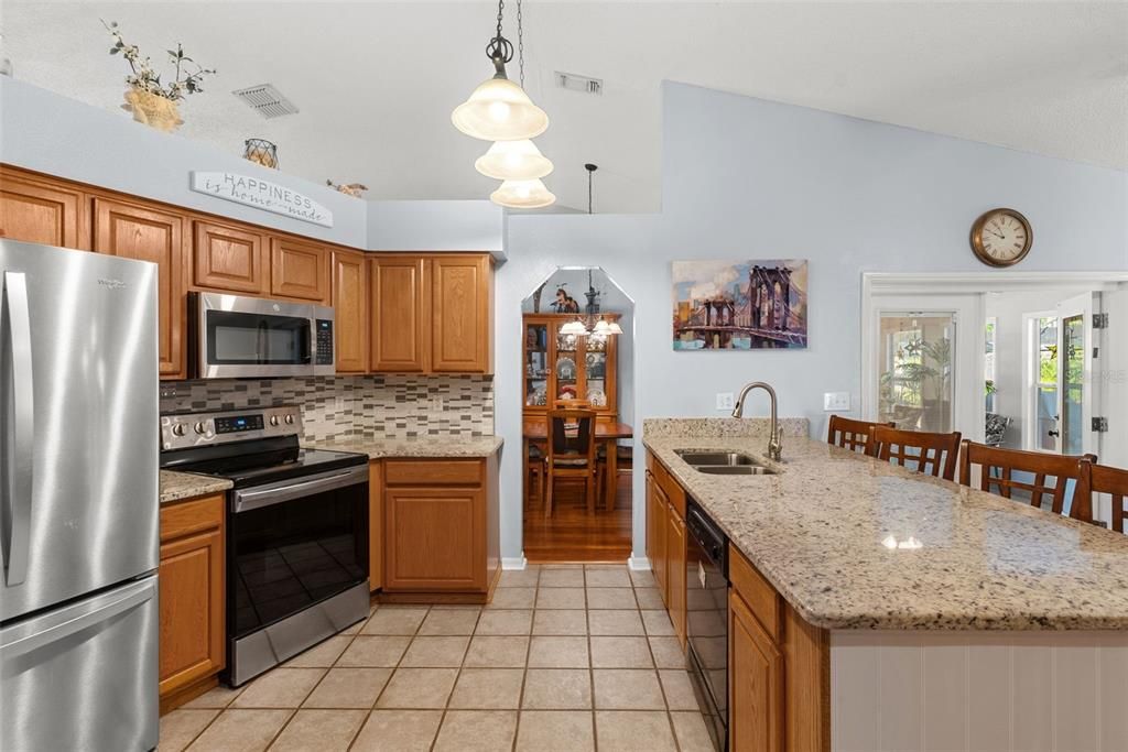 For Sale: $430,000 (4 beds, 2 baths, 1965 Square Feet)