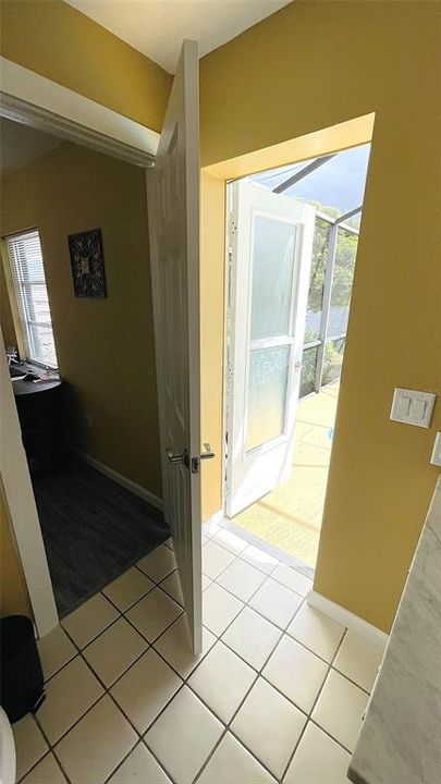 Activo con contrato: $359,900 (3 camas, 2 baños, 1427 Pies cuadrados)