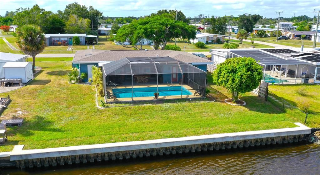 Activo con contrato: $359,900 (3 camas, 2 baños, 1427 Pies cuadrados)