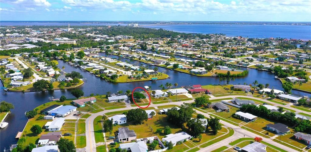 Activo con contrato: $359,900 (3 camas, 2 baños, 1427 Pies cuadrados)